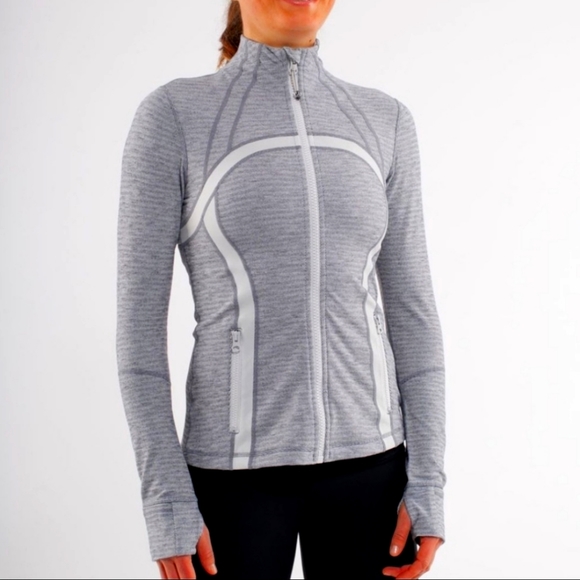lululemon athletica Tops - Lululemon define jacket in Pique silver spoon size 2